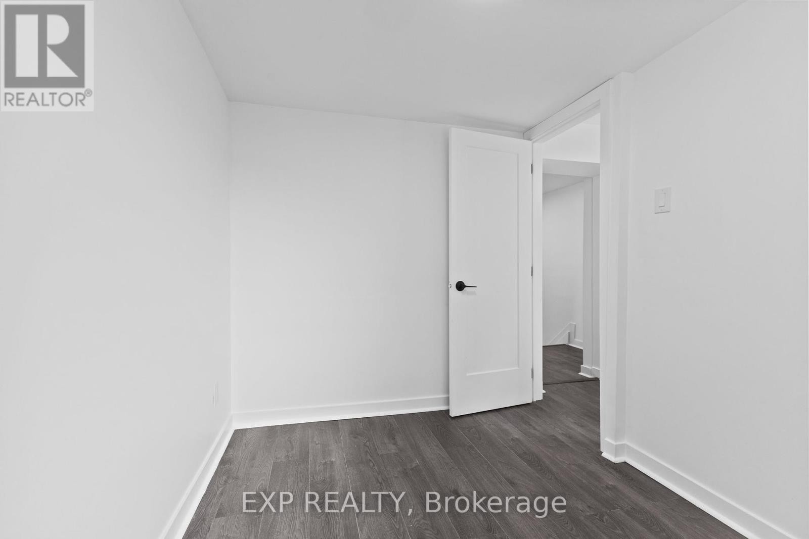 












145 WILLOW STREET

,
Ottawa,




Ontario
K1R6W2

