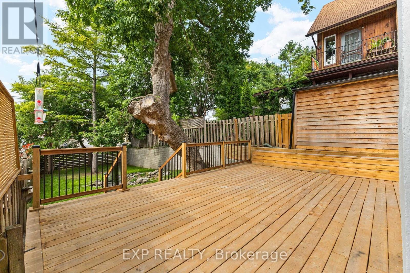 












145 WILLOW STREET

,
Ottawa,




Ontario
K1R6W2

