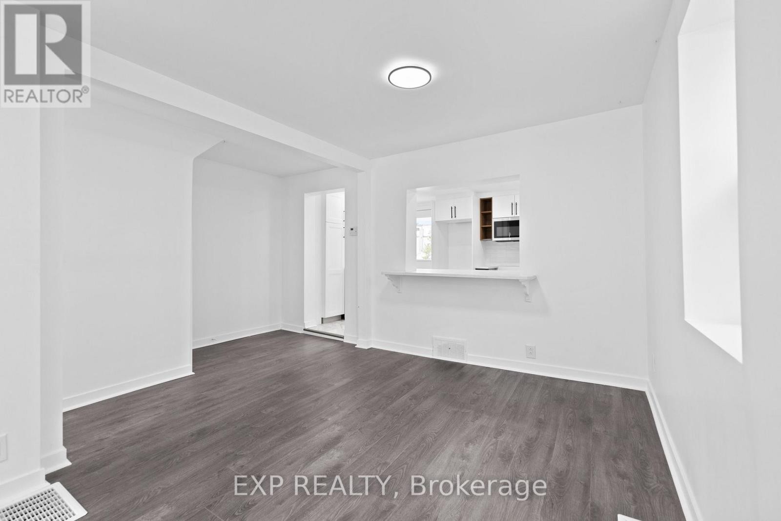 












145 WILLOW STREET

,
Ottawa,




Ontario
K1R6W2

