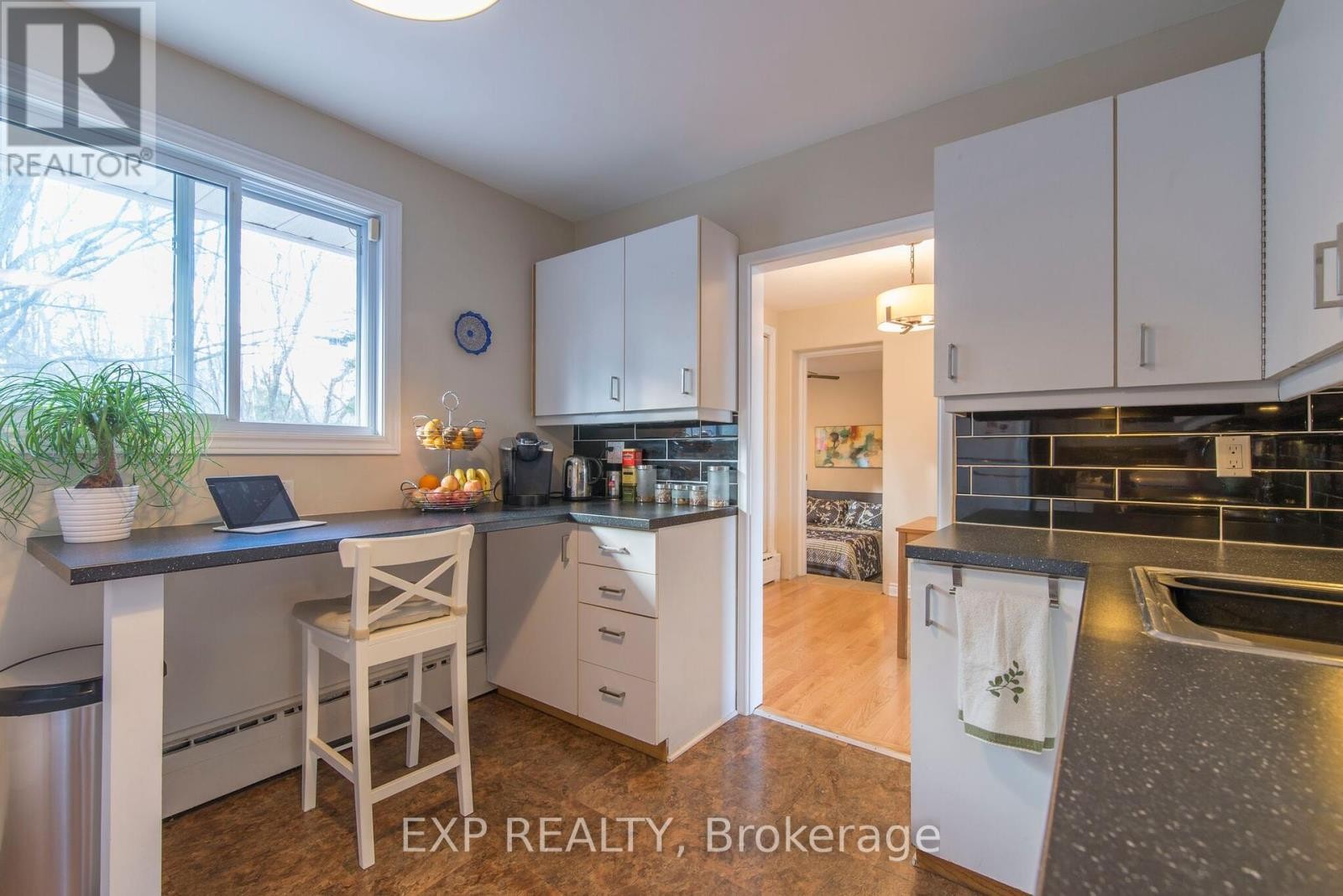 












1240 ADIRONDACK DRIVE

,
Ottawa,




Ontario
K2C2V3


