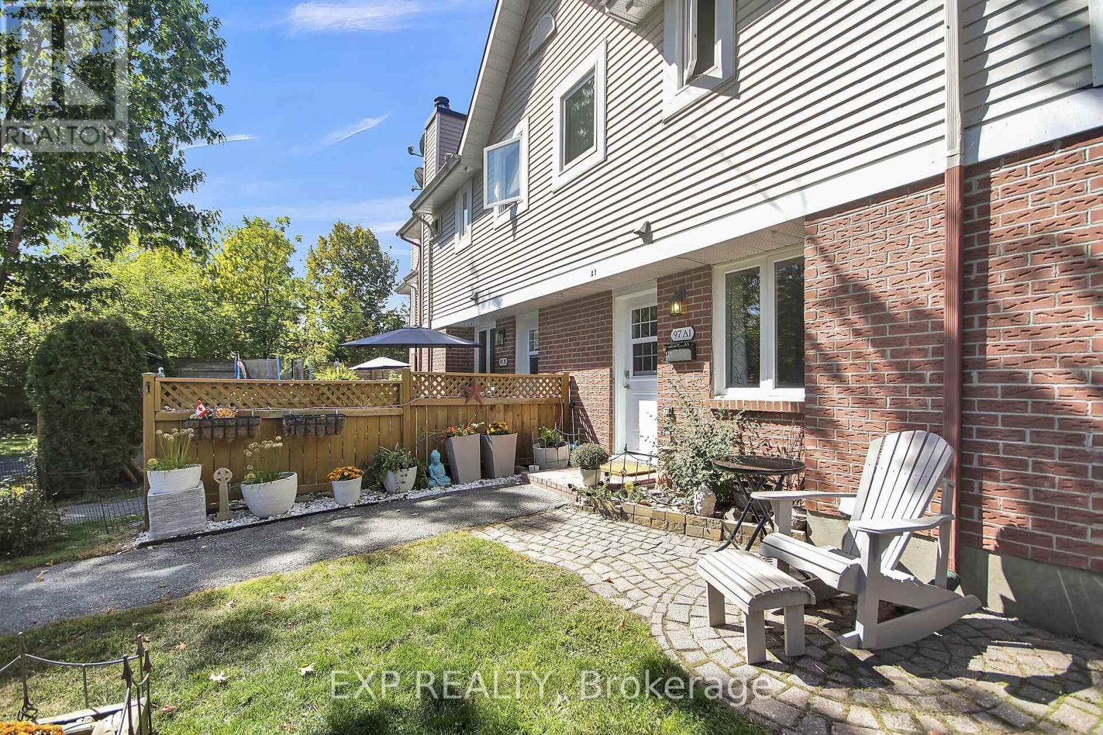 












A1 - 97 FINDLAY AVENUE

,
Carleton Place,




Ontario
K7C4G5

