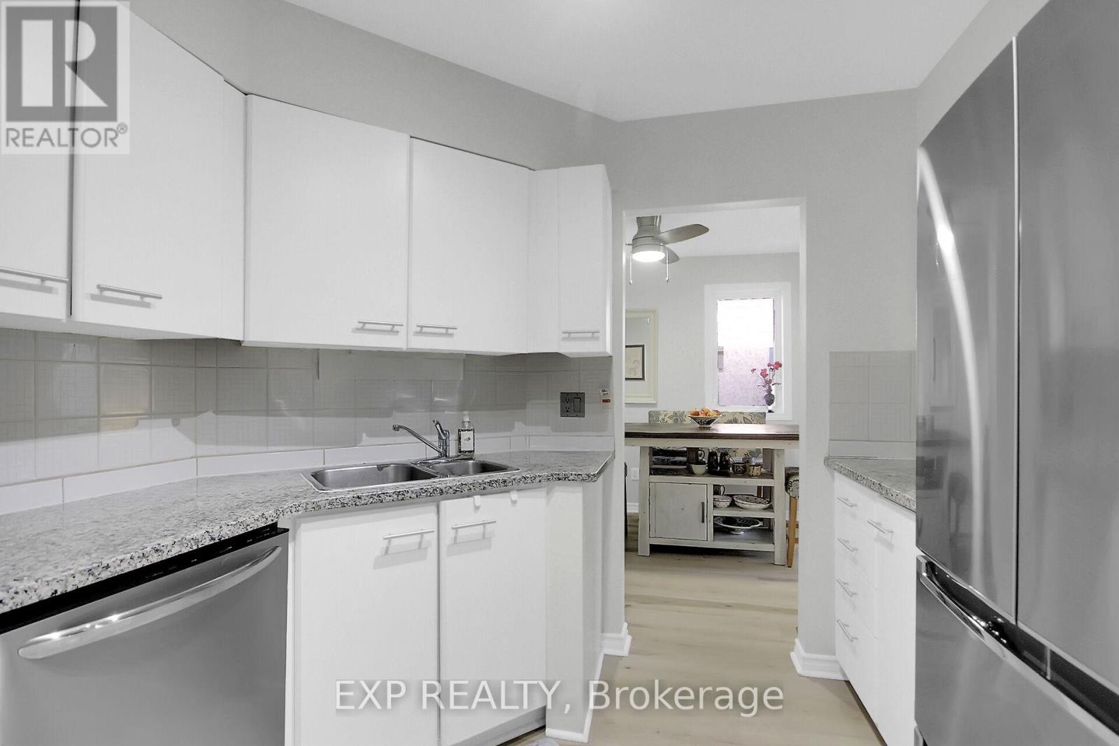 












A1 - 97 FINDLAY AVENUE

,
Carleton Place,




Ontario
K7C4G5

