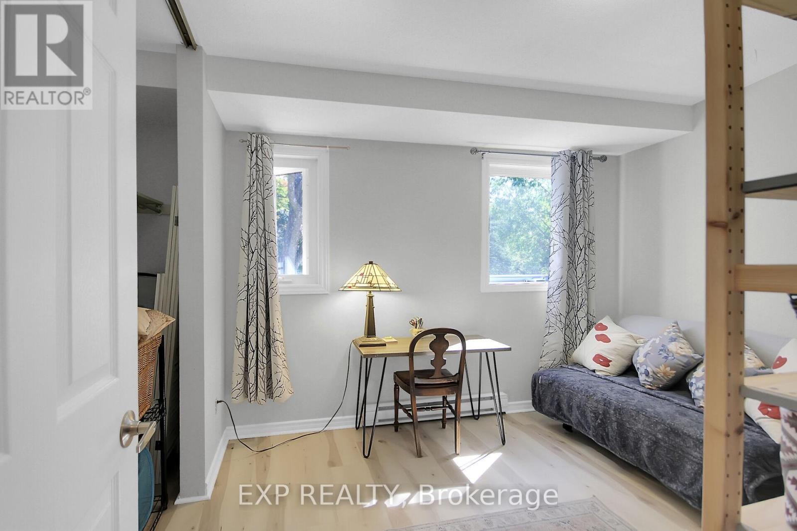 












A1 - 97 FINDLAY AVENUE

,
Carleton Place,




Ontario
K7C4G5

