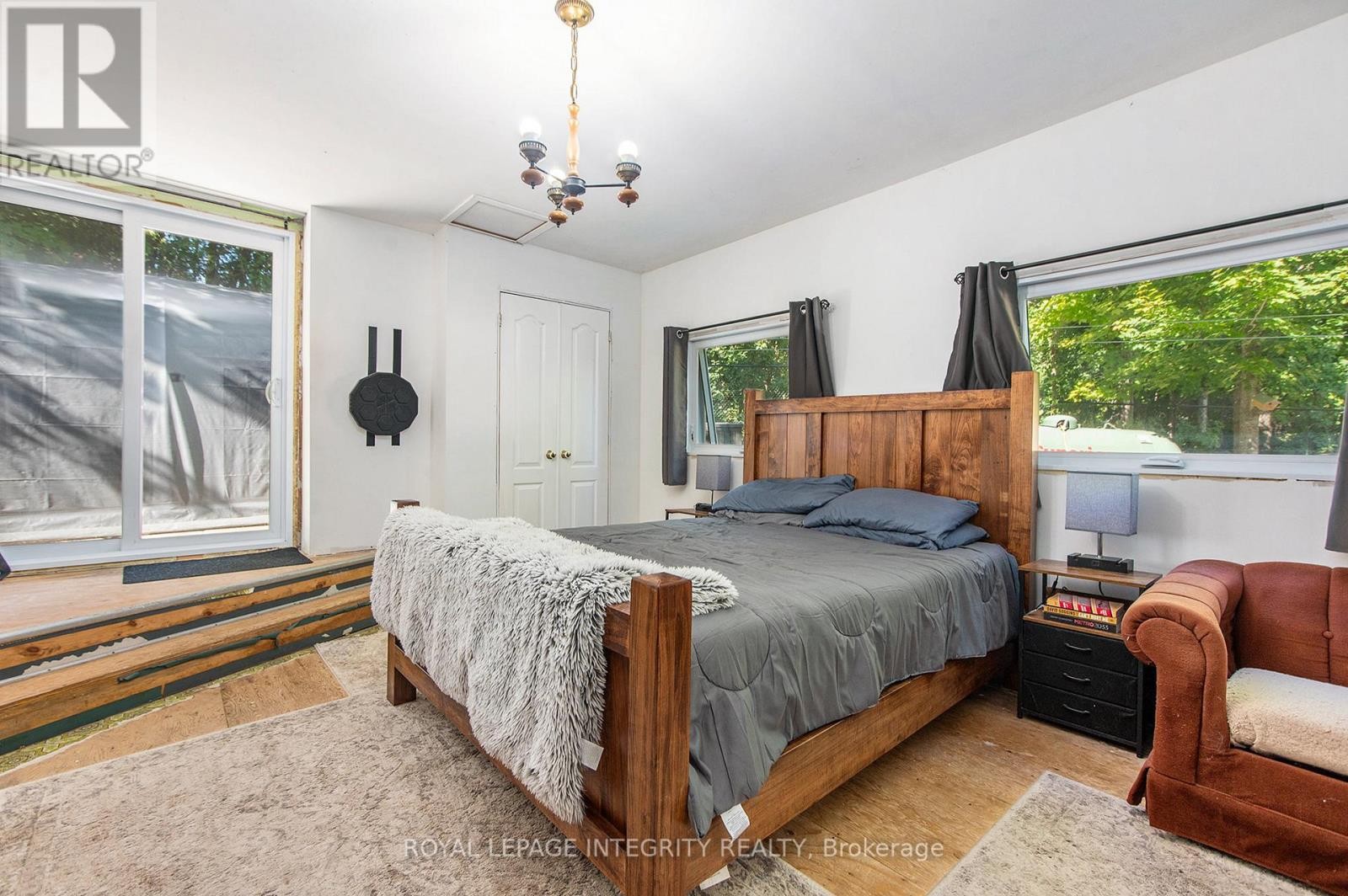 












101 PAUL DRIVE

,
Lanark Highlands,




Ontario
K0G1K0

