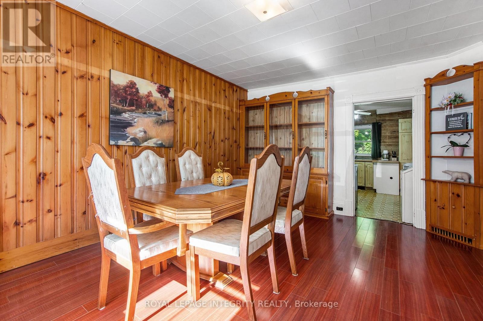 












101 PAUL DRIVE

,
Lanark Highlands,




Ontario
K0G1K0

