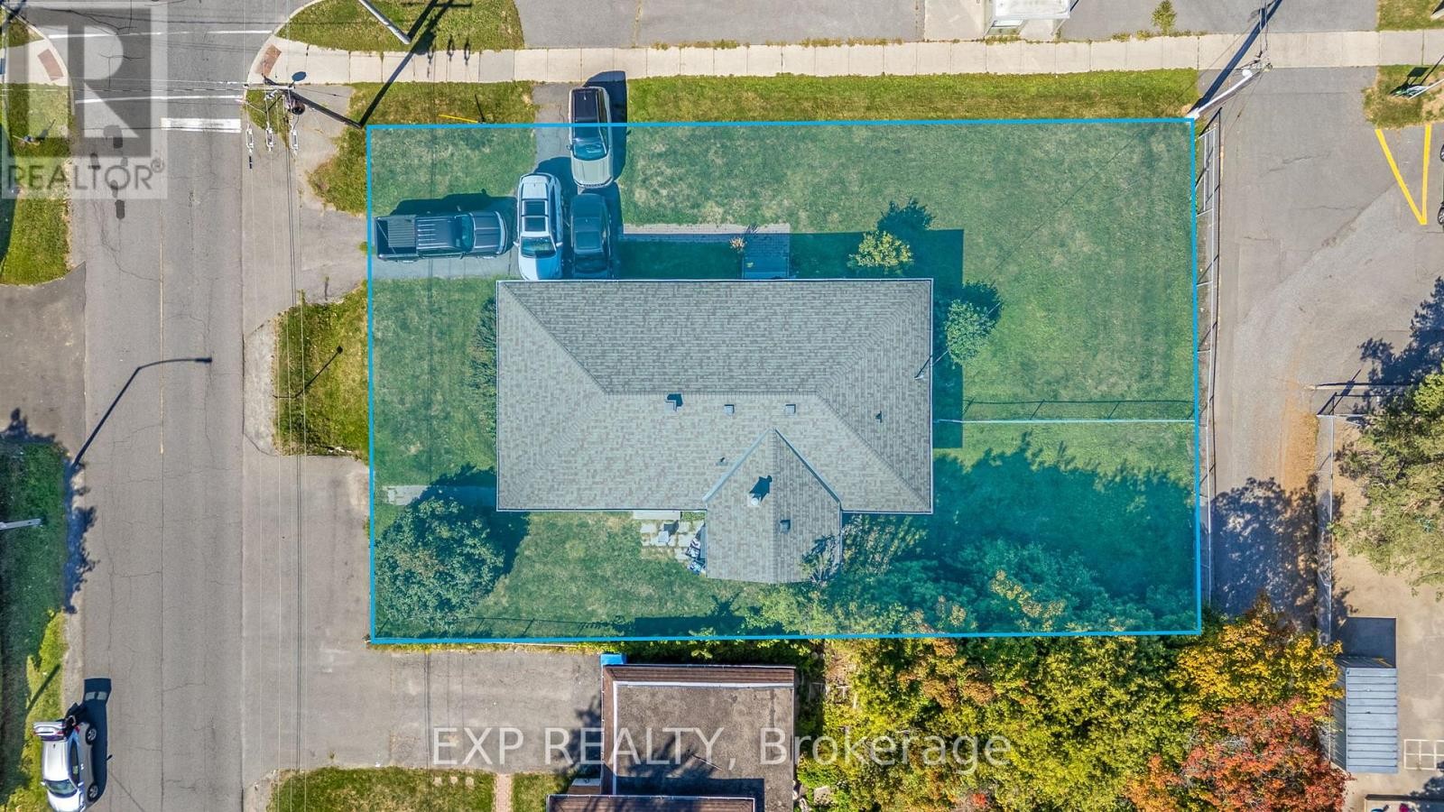 












150 MEADOWLANDS DRIVE W

,
Ottawa,




Ontario
K2G2S5

