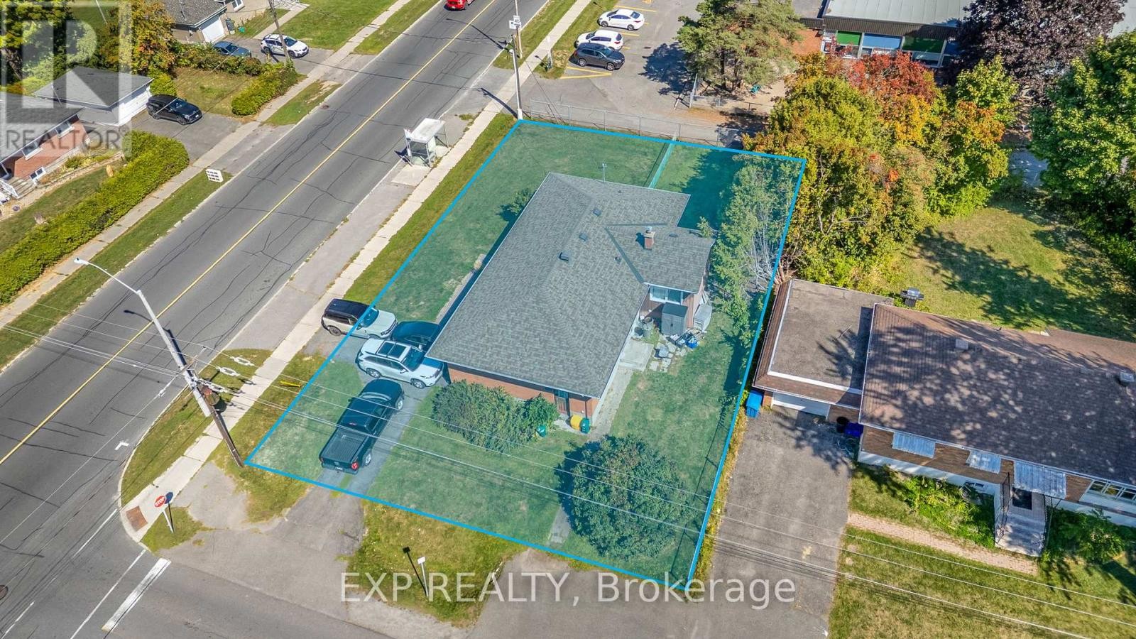 












150 MEADOWLANDS DRIVE W

,
Ottawa,




Ontario
K2G2S5

