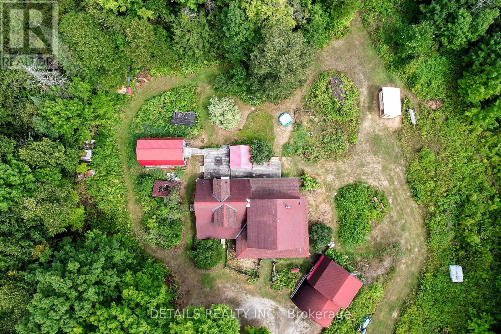 












1502 DRUMMOND CON 10A ROAD W

,
Drummond/North Elmsley,




Ontario
K0G1K0

