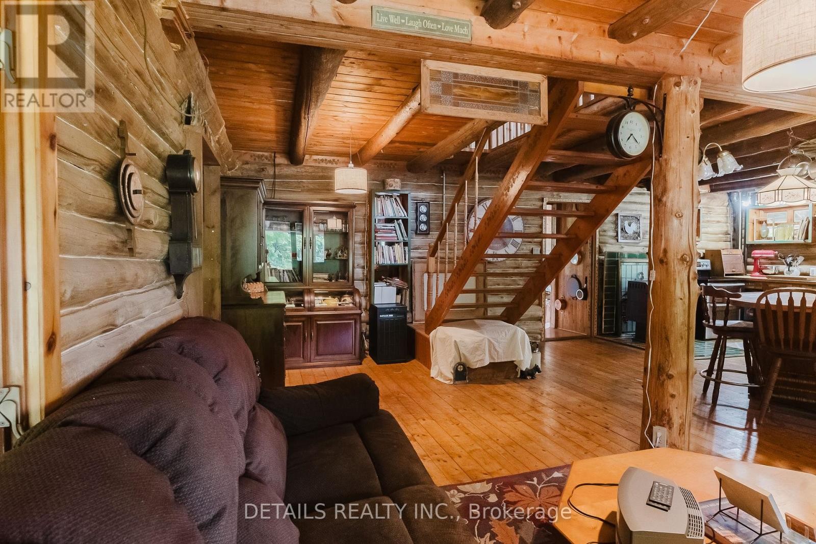 












1502 DRUMMOND CON 10A ROAD W

,
Drummond/North Elmsley,




Ontario
K0G1K0

