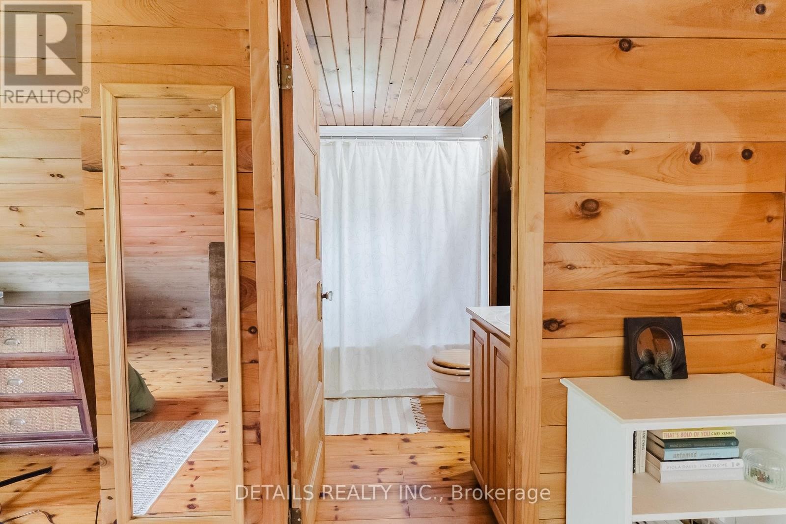 












1502 DRUMMOND CON 10A ROAD W

,
Drummond/North Elmsley,




Ontario
K0G1K0

