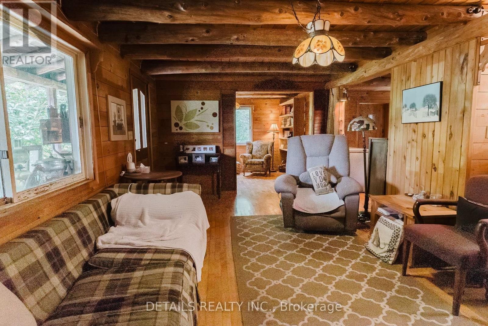 












1502 DRUMMOND CON 10A ROAD W

,
Drummond/North Elmsley,




Ontario
K0G1K0

