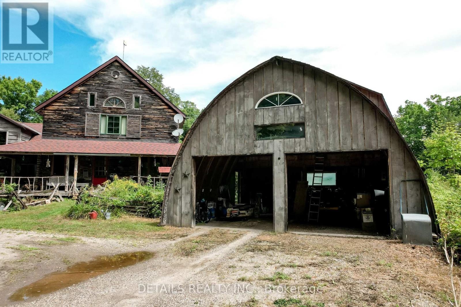 












1502 DRUMMOND CON 10A ROAD W

,
Drummond/North Elmsley,




Ontario
K0G1K0

