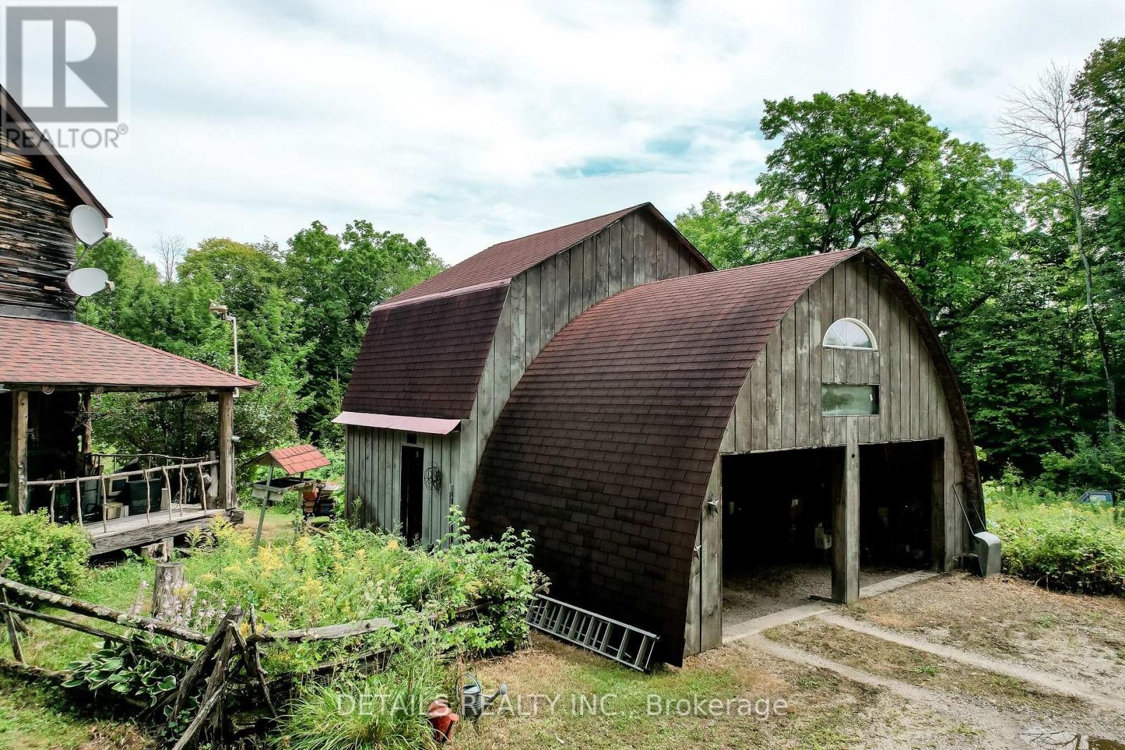 












1502 DRUMMOND CON 10A ROAD W

,
Drummond/North Elmsley,




Ontario
K0G1K0

