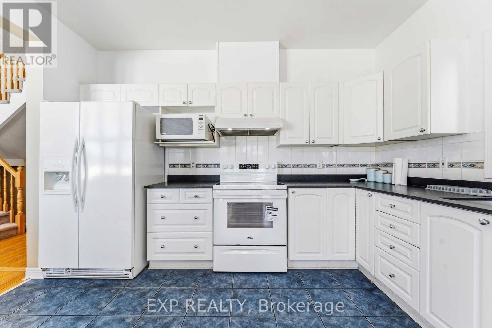 












118 FINN COURT

,
Ottawa,




Ontario
K1V2C8

