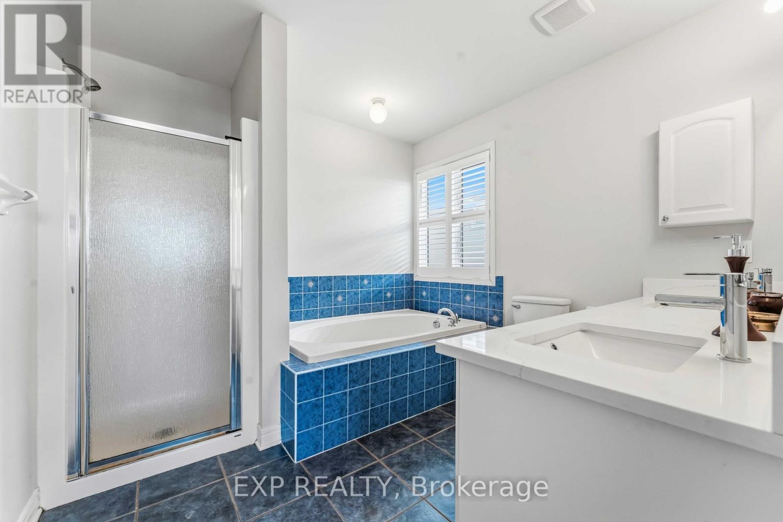 












118 FINN COURT

,
Ottawa,




Ontario
K1V2C8

