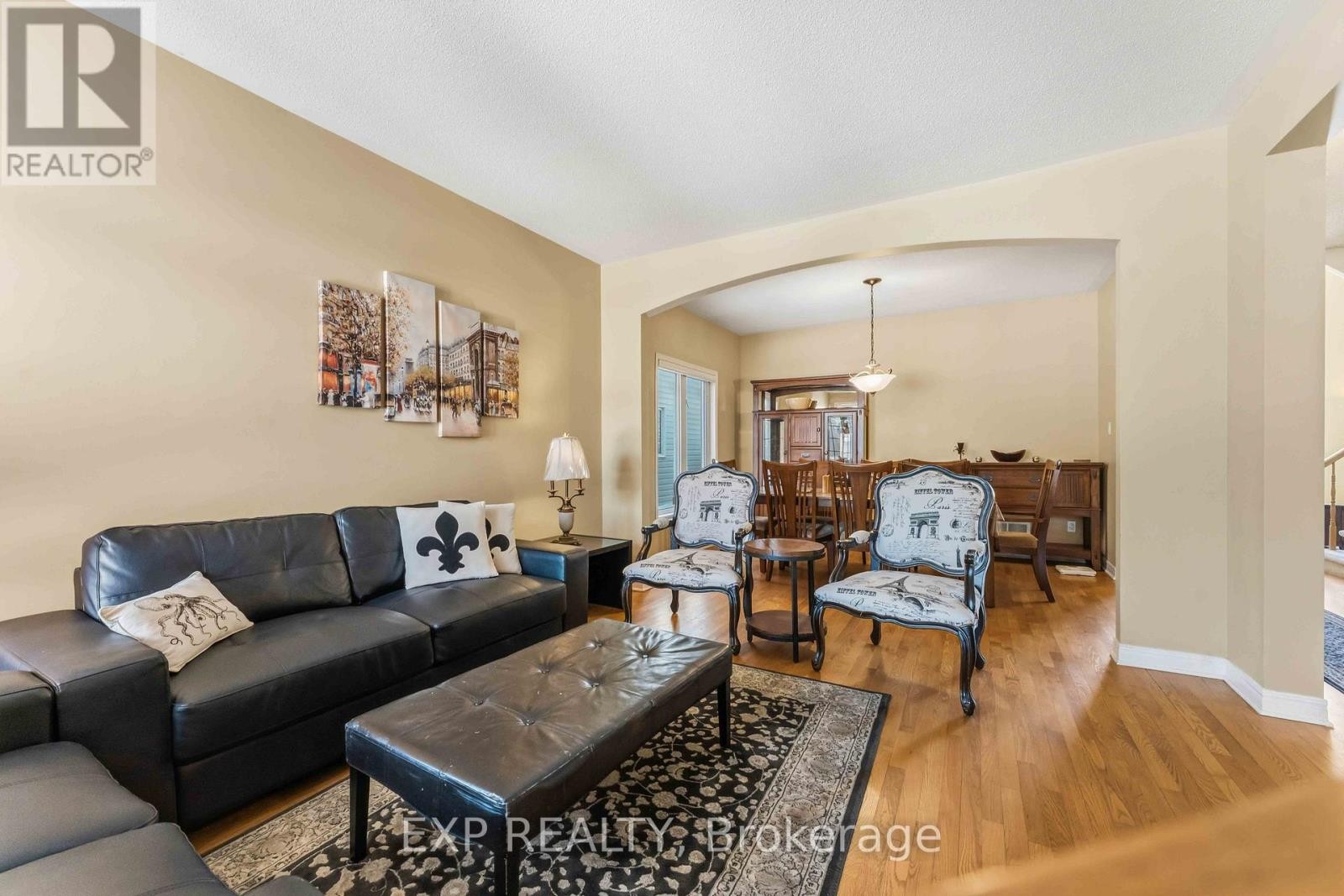 












118 FINN COURT

,
Ottawa,




Ontario
K1V2C8

