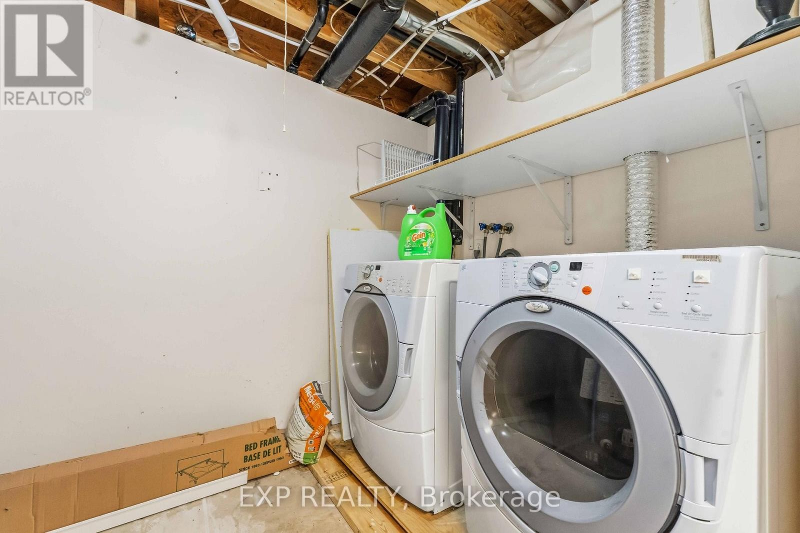 












118 FINN COURT

,
Ottawa,




Ontario
K1V2C8

