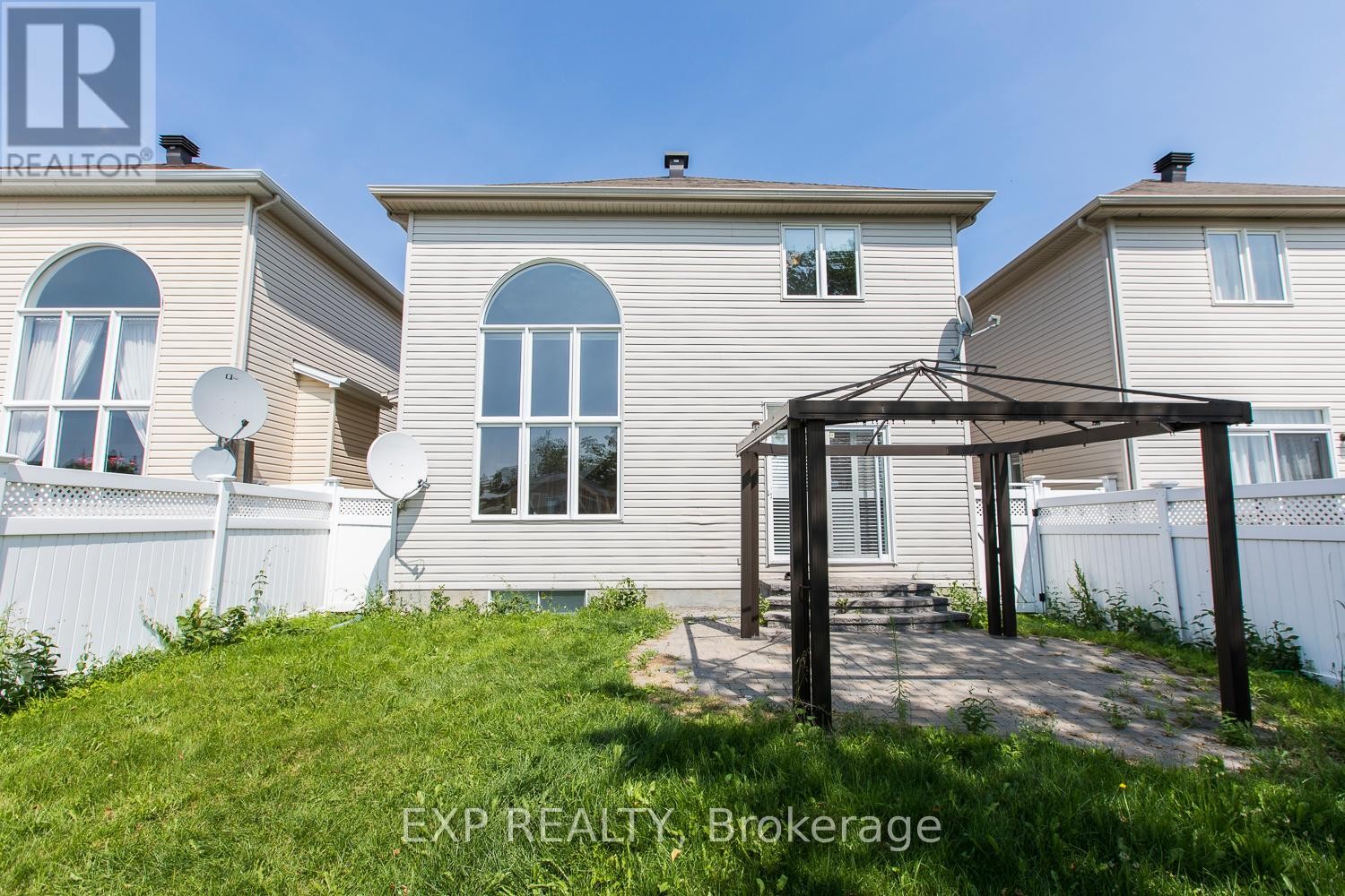 












118 FINN COURT

,
Ottawa,




Ontario
K1V2C8

