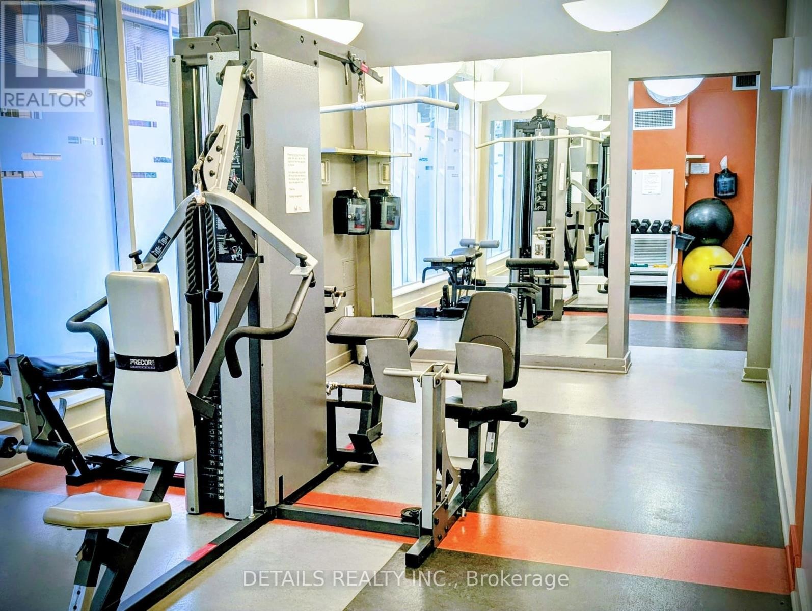 












308 - 180 YORK STREET

,
Ottawa,




Ontario
K1N1J6

