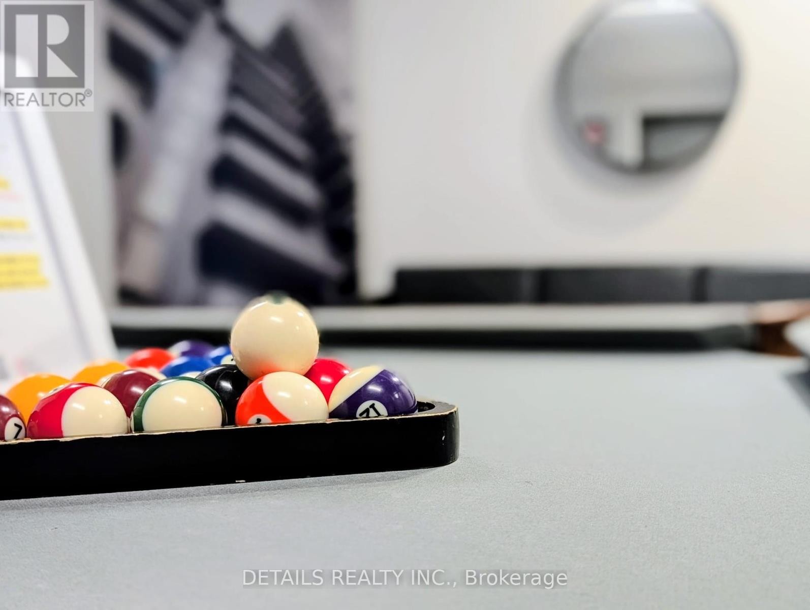 












308 - 180 YORK STREET

,
Ottawa,




Ontario
K1N1J6

