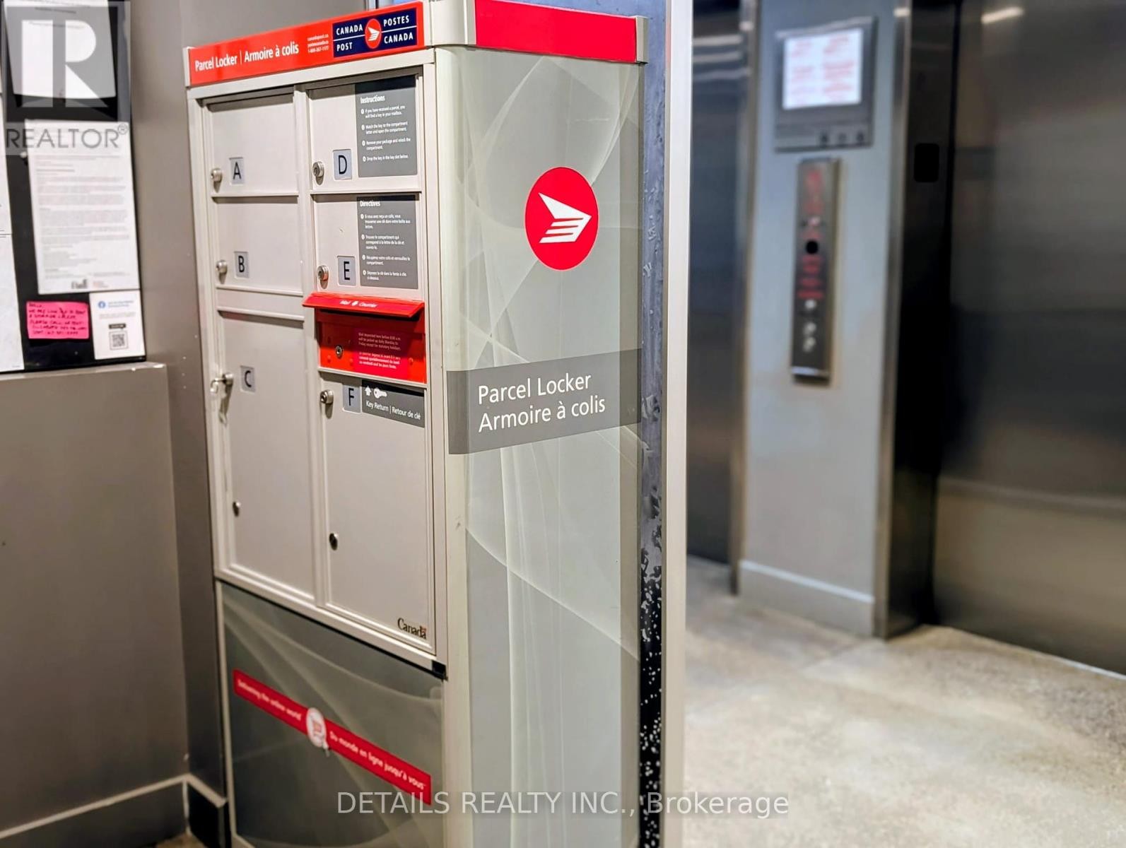 












308 - 180 YORK STREET

,
Ottawa,




Ontario
K1N1J6

