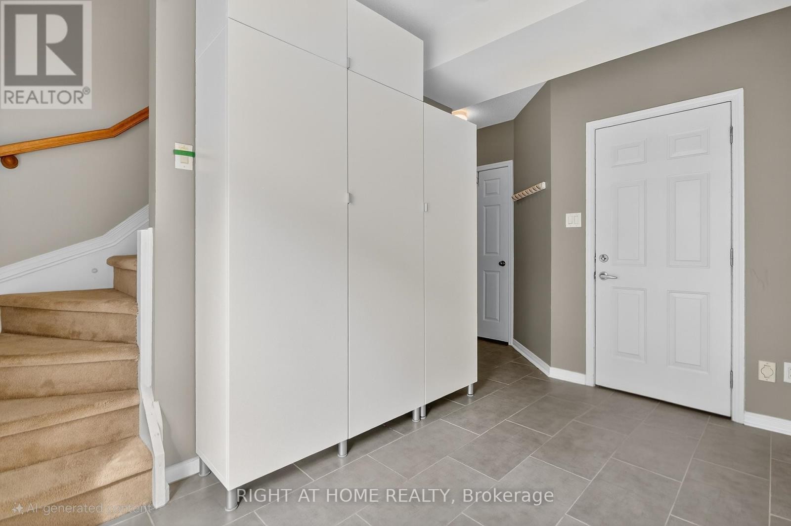 












24 MANHATTAN CRESCENT

,
Ottawa,




Ontario
K2C4B4

