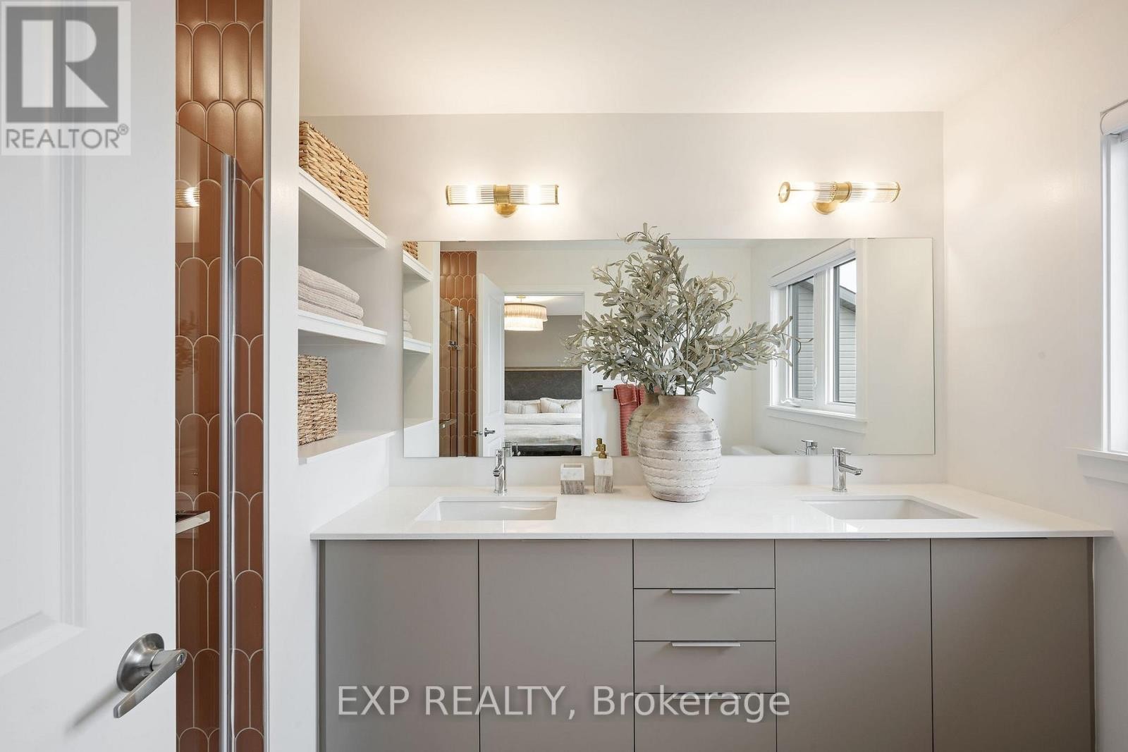 












443 HARESFIELD COURT

,
Ottawa,




Ontario
K4M0B6

