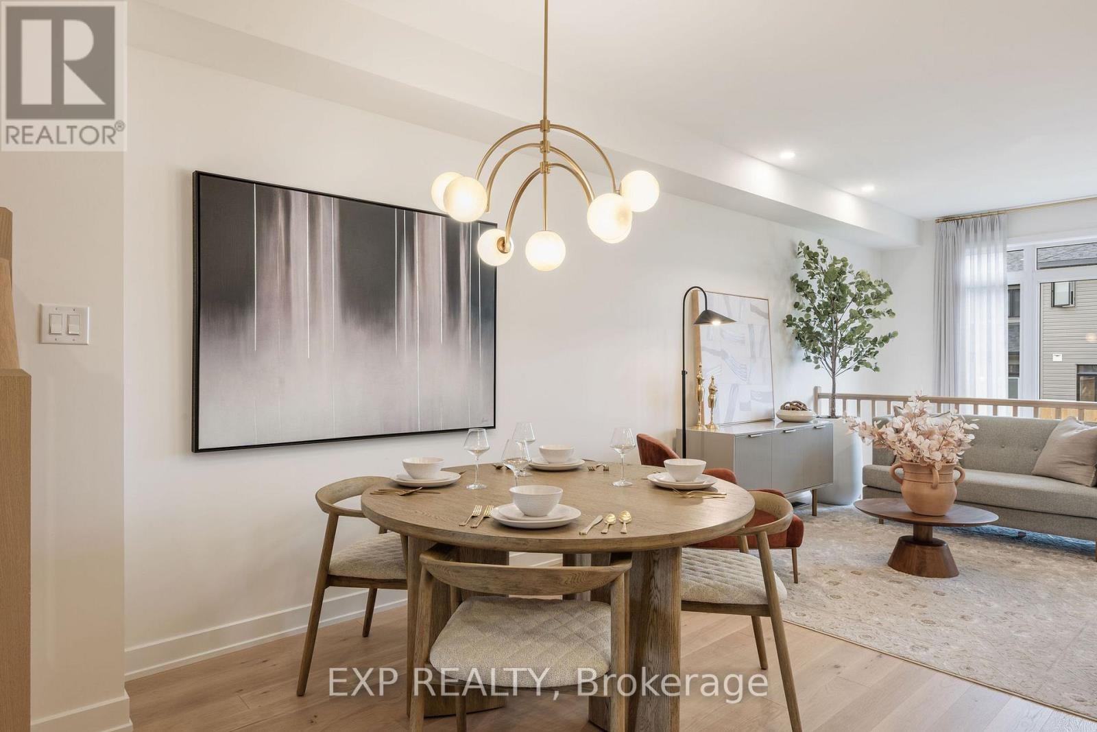 












443 HARESFIELD COURT

,
Ottawa,




Ontario
K4M0B6

