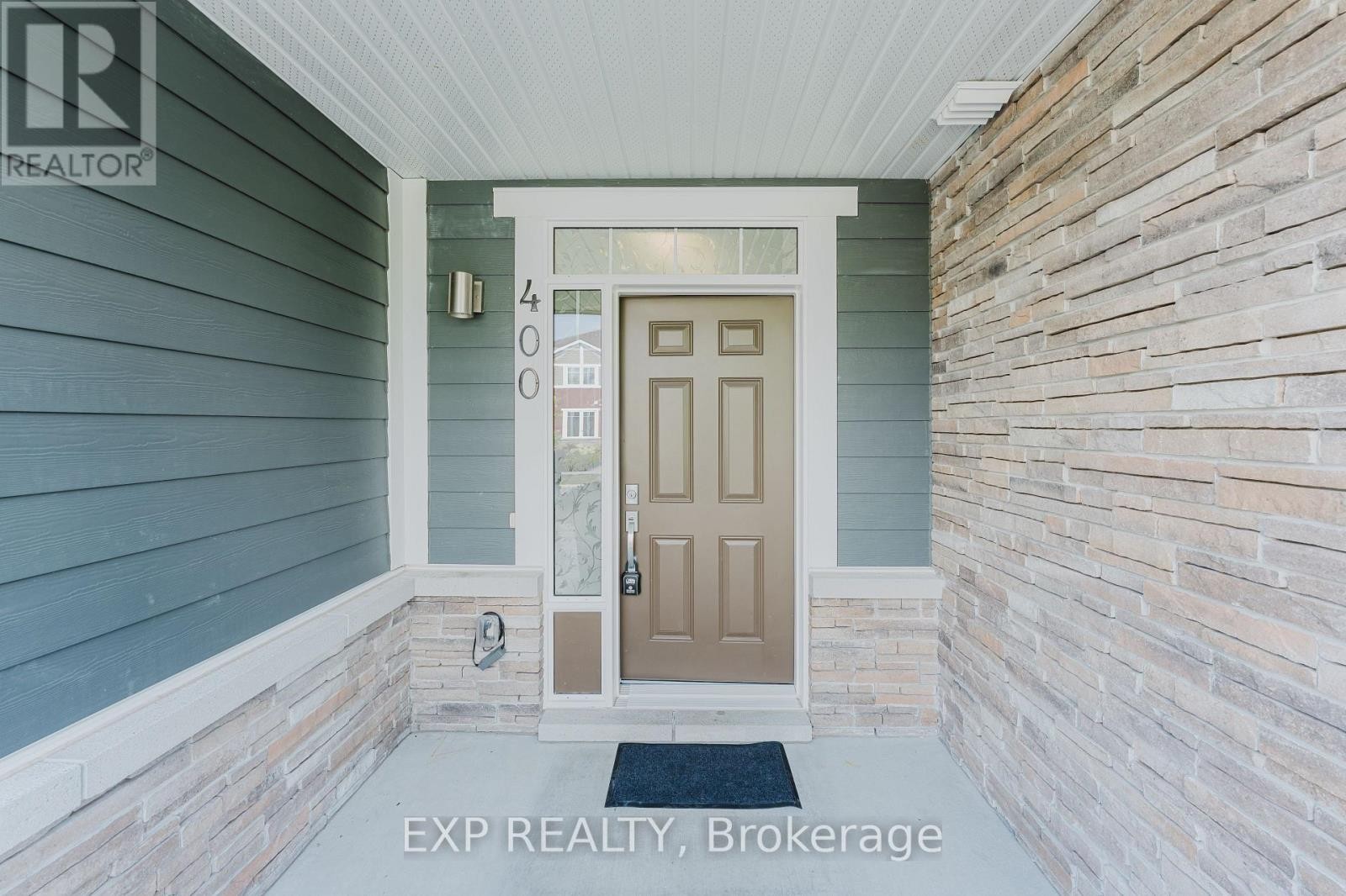 












400 SWEETFLAG STREET

,
Ottawa,




Ontario
K2J5Y6


