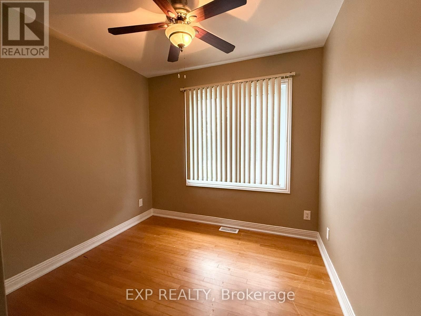 












UNIT A - 837 BLAIR ROAD

,
Ottawa,




Ontario
K1J7M6

