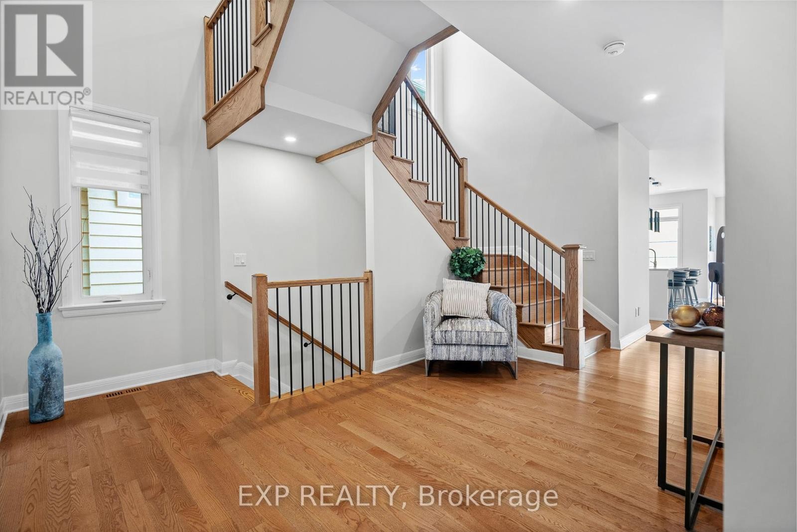 












25 STANHOPE COURT

,
Ottawa,




Ontario
K2J6S2

