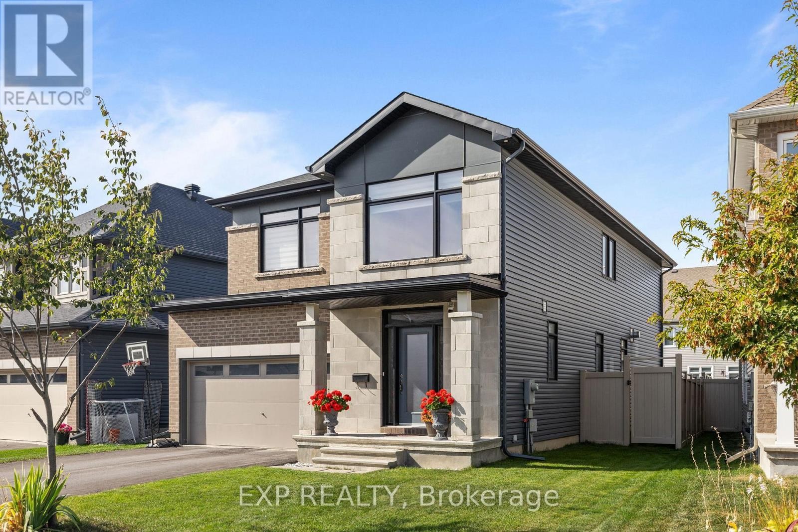 












50 ANGEL HEIGHTS

,
Ottawa,




Ontario
K2S2N4

