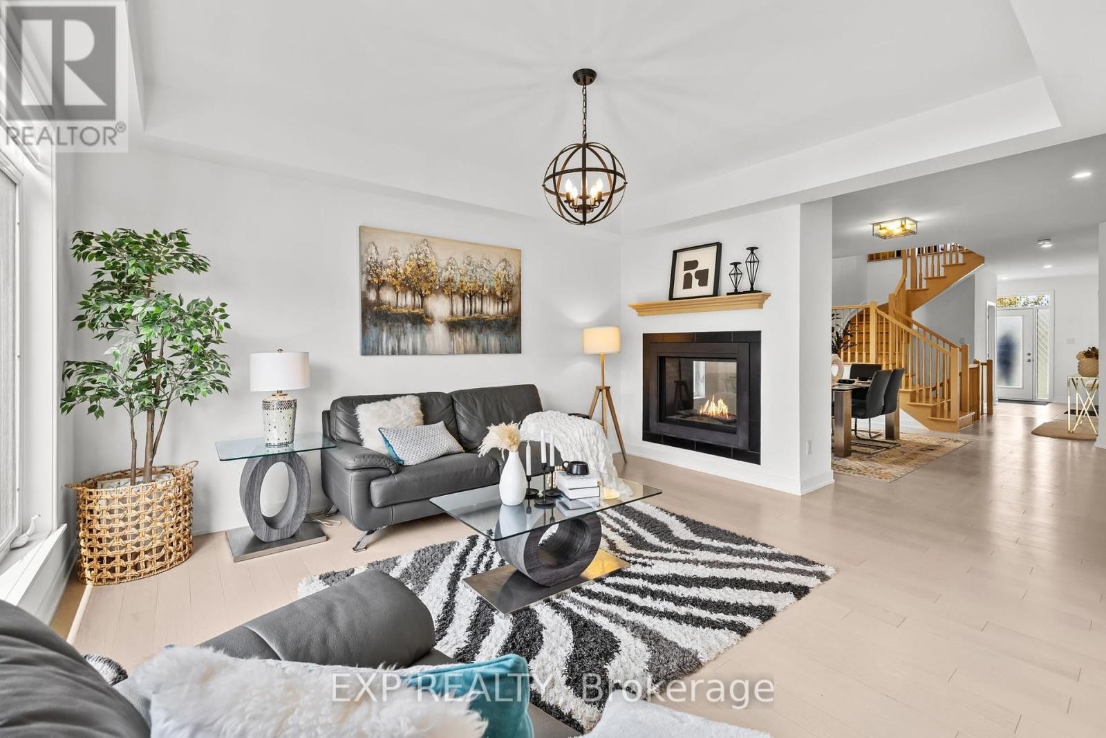 












50 ANGEL HEIGHTS

,
Ottawa,




Ontario
K2S2N4

