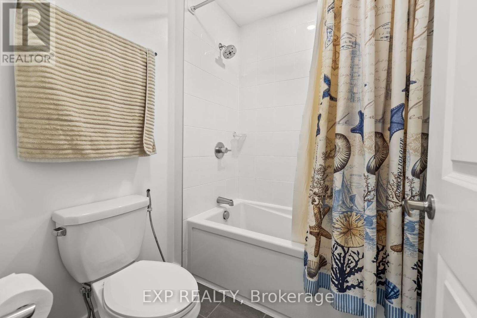 












50 ANGEL HEIGHTS

,
Ottawa,




Ontario
K2S2N4

