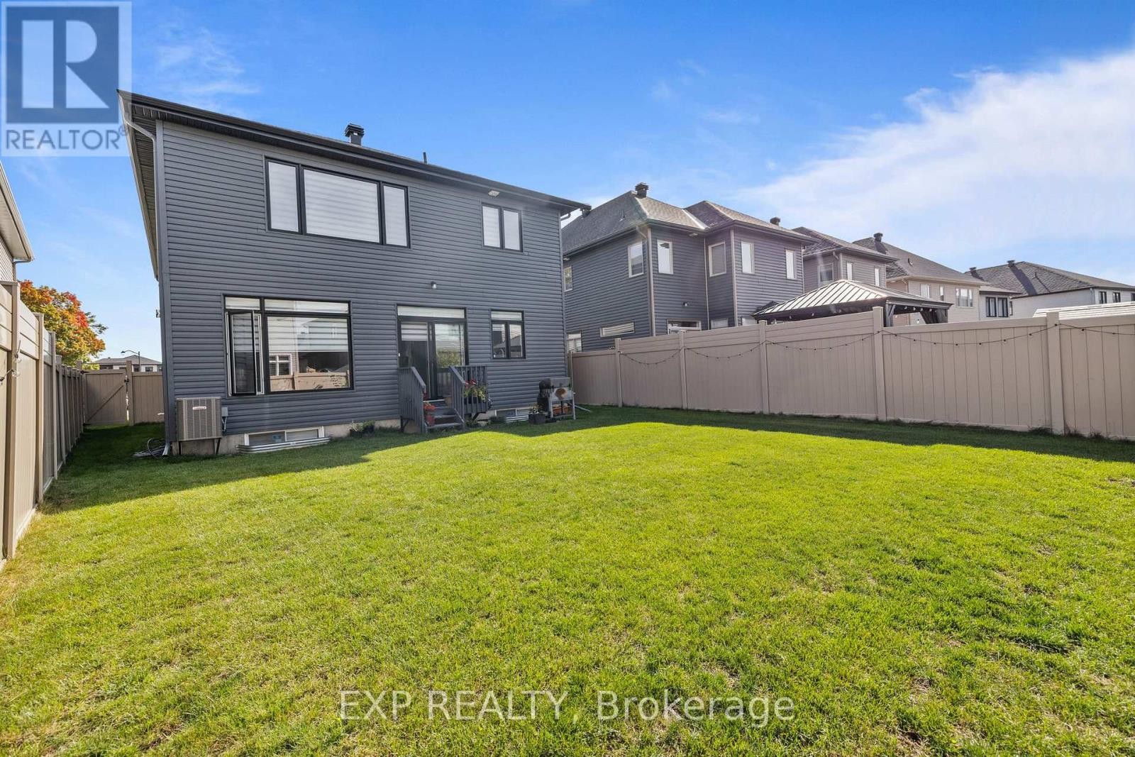 












50 ANGEL HEIGHTS

,
Ottawa,




Ontario
K2S2N4

