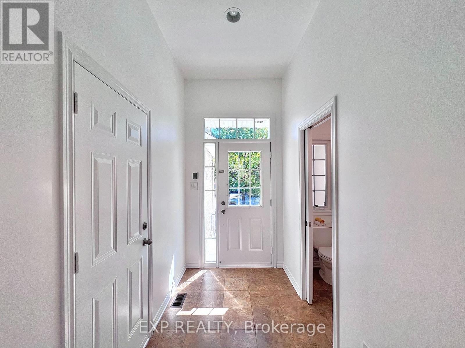 












457 FOXHALL WAY

,
Ottawa,




Ontario
K2M0G2

