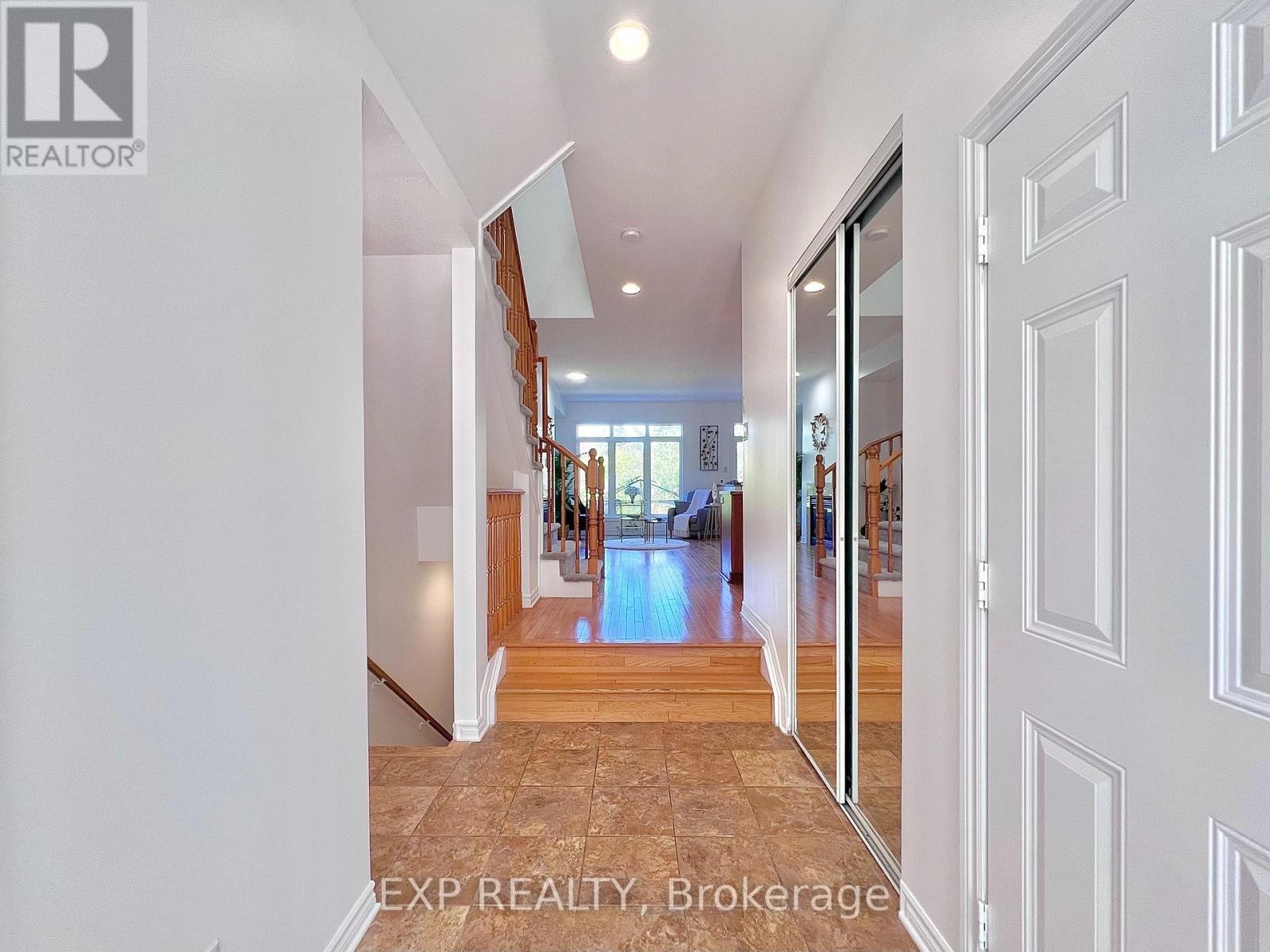












457 FOXHALL WAY

,
Ottawa,




Ontario
K2M0G2


