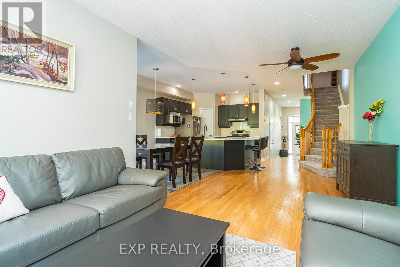 












441 FOXHALL WAY

,
Ottawa,




Ontario
K2M0G1

