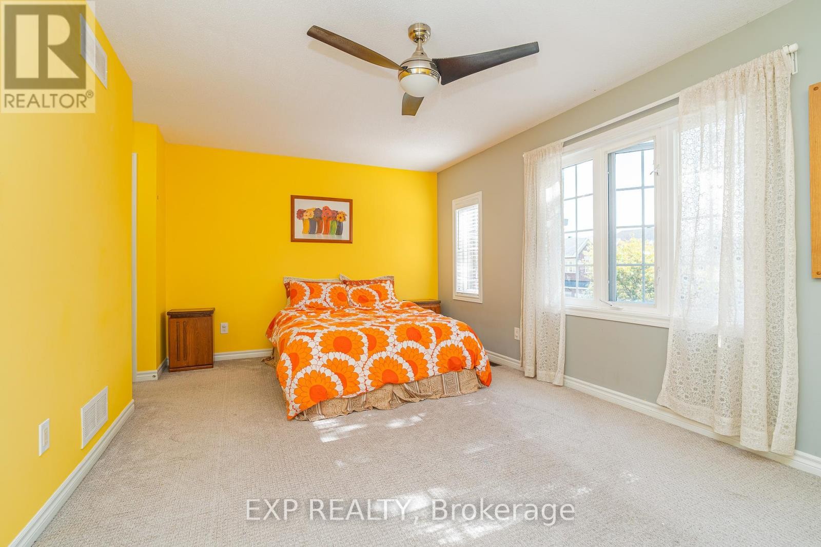 












441 FOXHALL WAY

,
Ottawa,




Ontario
K2M0G1

