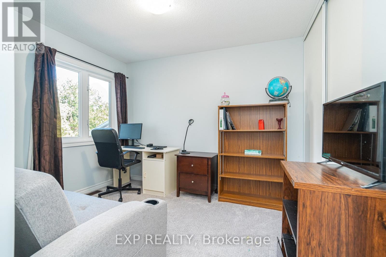 












441 FOXHALL WAY

,
Ottawa,




Ontario
K2M0G1

