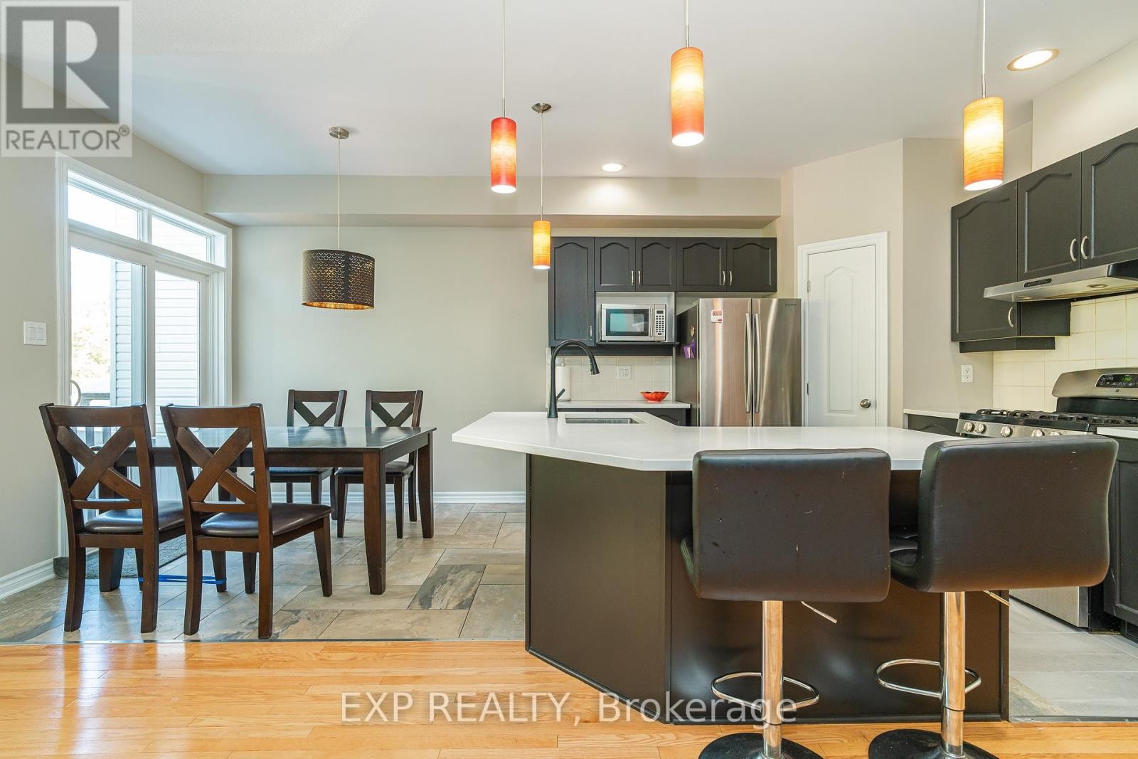 












441 FOXHALL WAY

,
Ottawa,




Ontario
K2M0G1

