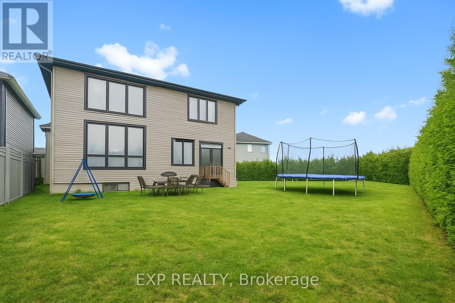 












364 GLOAMING CRESCENT

,
Ottawa,




Ontario
K2S1B6

