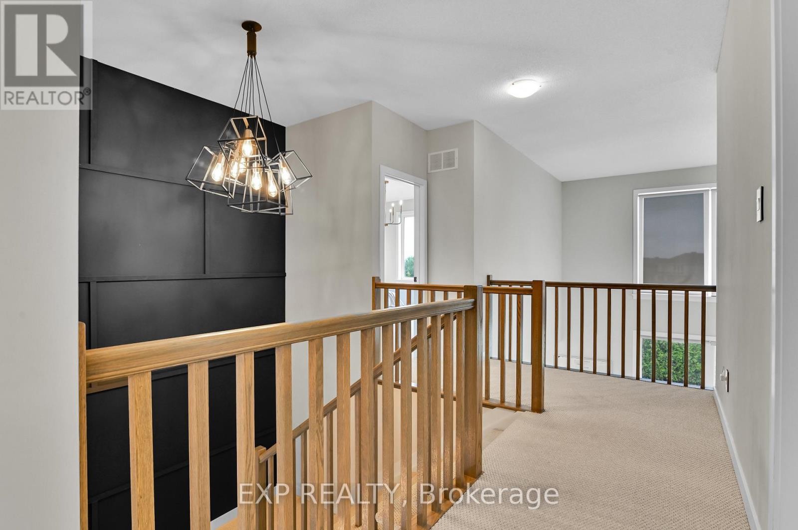 












364 GLOAMING CRESCENT

,
Ottawa,




Ontario
K2S1B6

