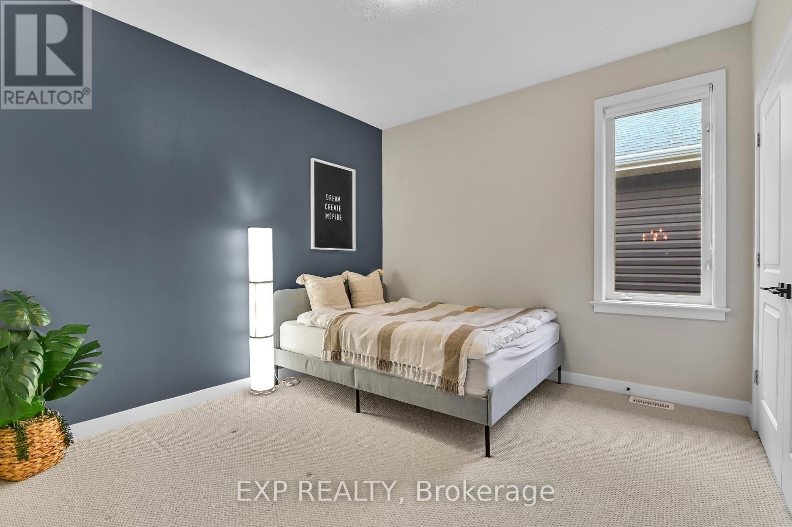












364 GLOAMING CRESCENT

,
Ottawa,




Ontario
K2S1B6

