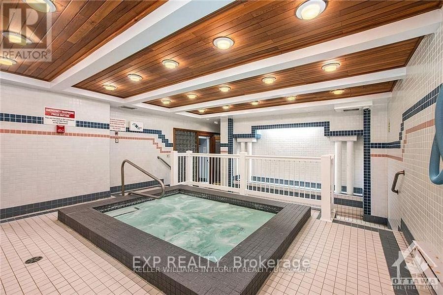 












702 - 960 TERON ROAD

,
Ottawa,




Ontario
K2K2B6

