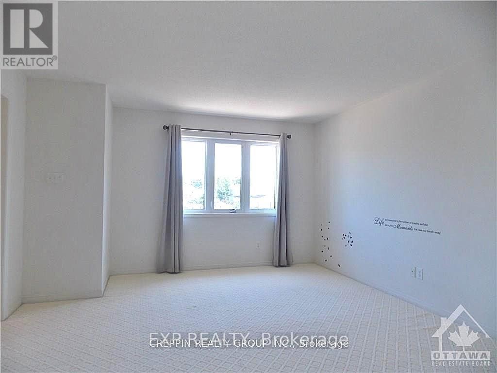 












169 SORENTO STREET E

,
Ottawa,




Ontario
K2J0B6

