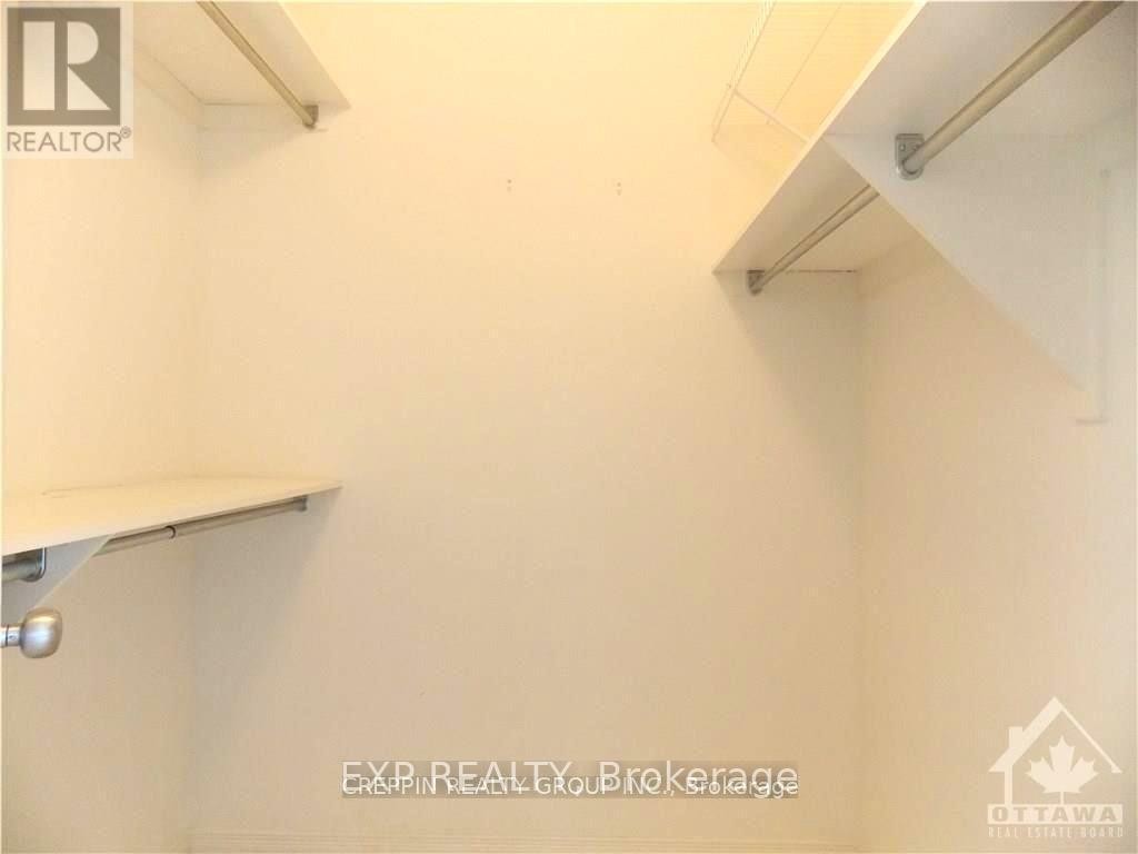 












169 SORENTO STREET E

,
Ottawa,




Ontario
K2J0B6

