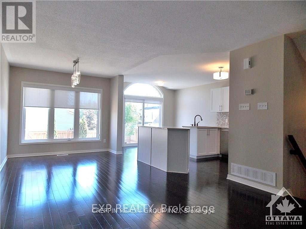 












169 SORENTO STREET E

,
Ottawa,




Ontario
K2J0B6

