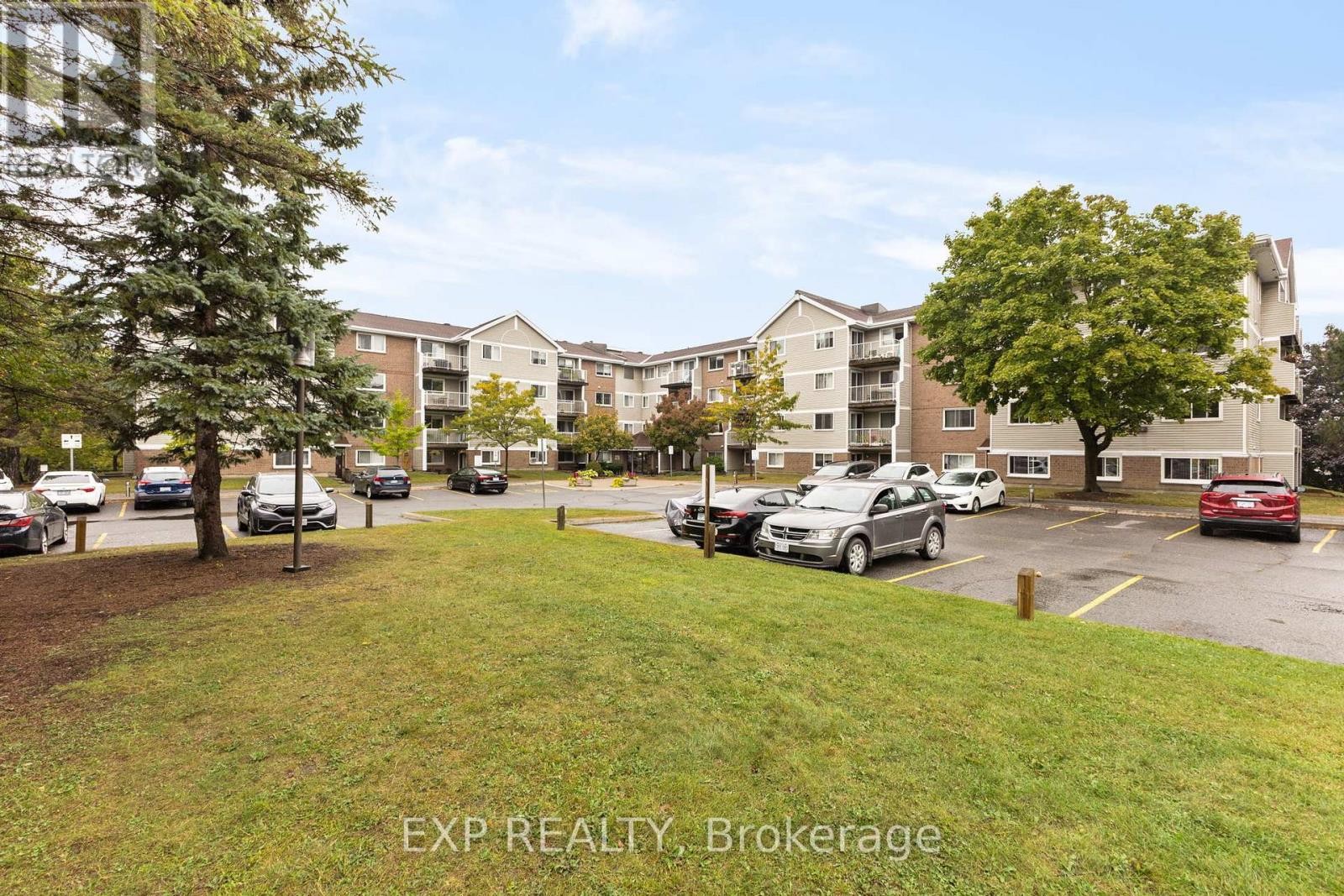 












304 - 270 BRITTANY DRIVE

,
Ottawa,




Ontario
K1K4M3

