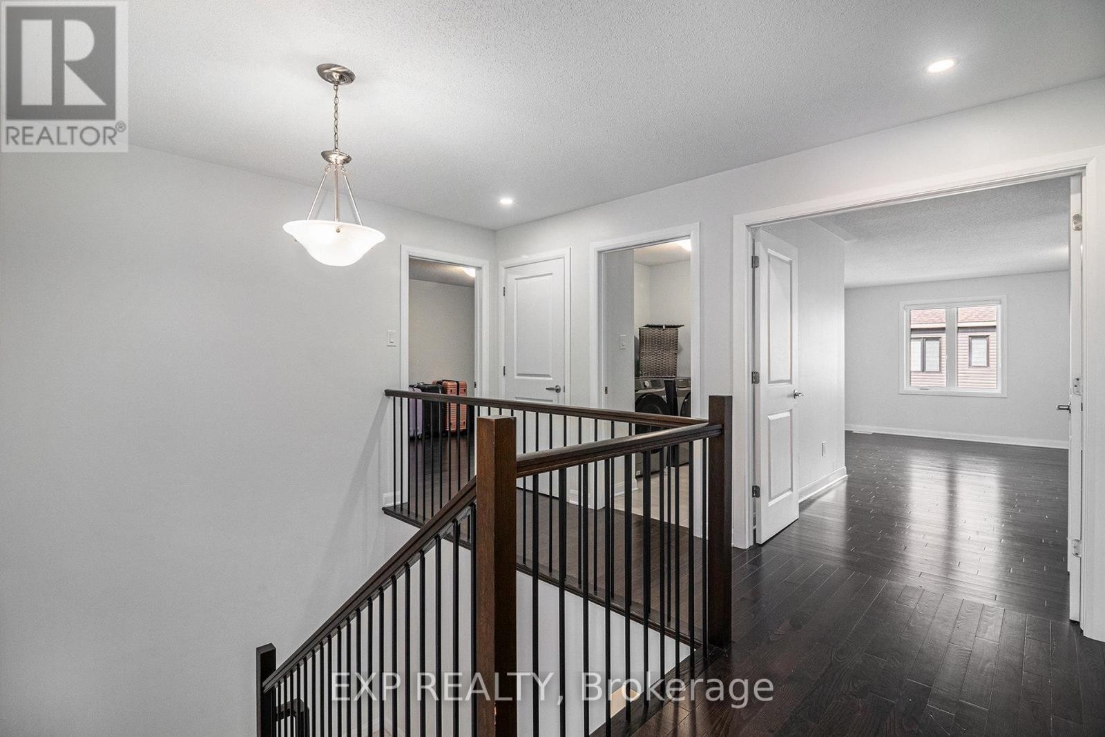 












615 IDYLLIC TERRACE

,
Ottawa,




Ontario
K4A5N9

